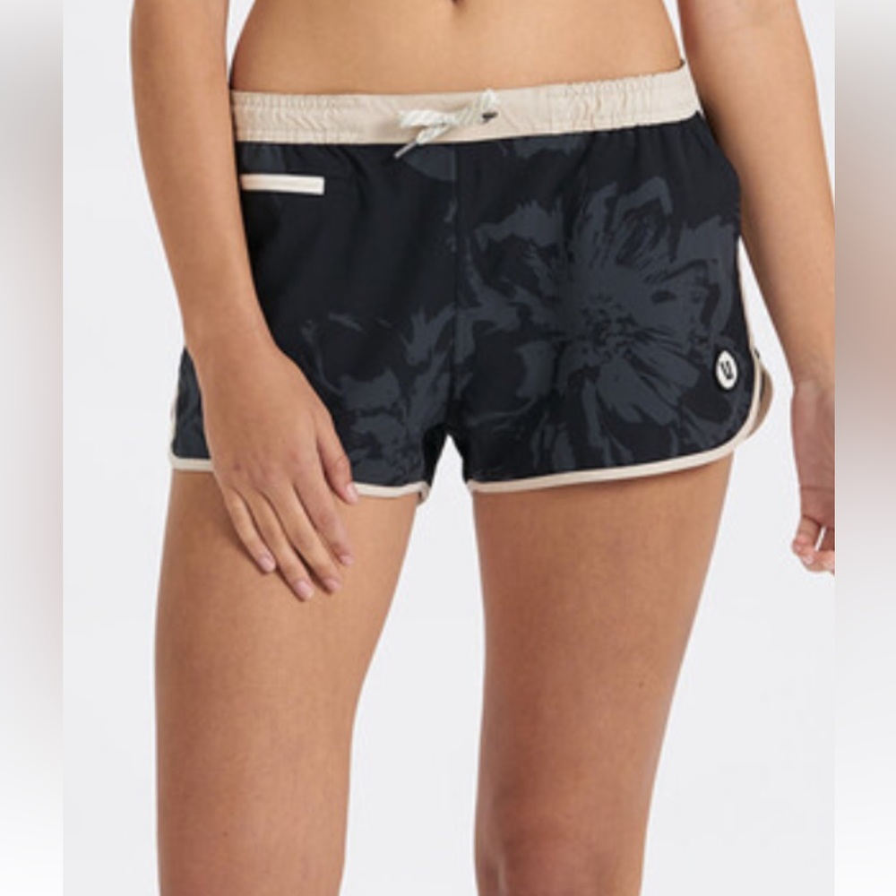 Vuori Tavi Short